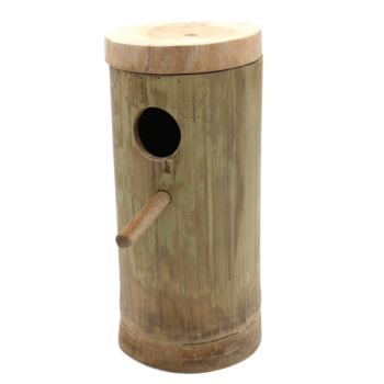 Nisthöhle aus Bambusrohr